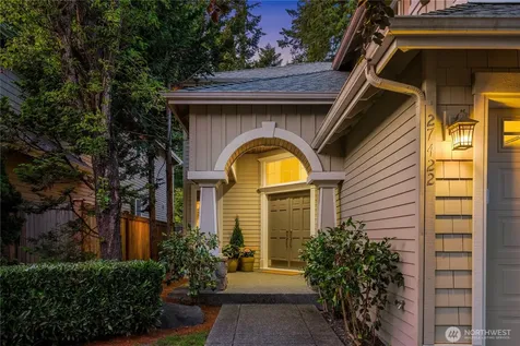 27422 SE 8th Place Sammamish WA 98075