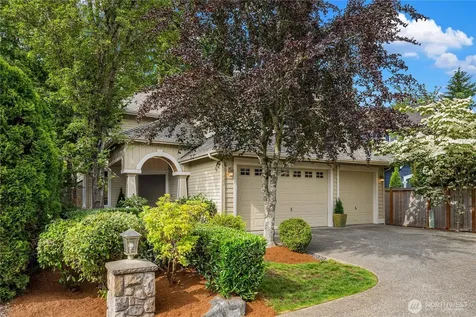 27422 SE 8th Place Sammamish WA 98075
