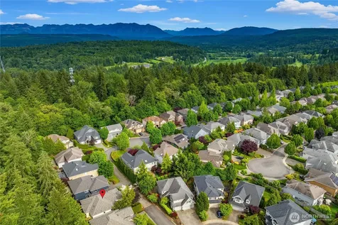 27422 SE 8th Place Sammamish WA 98075