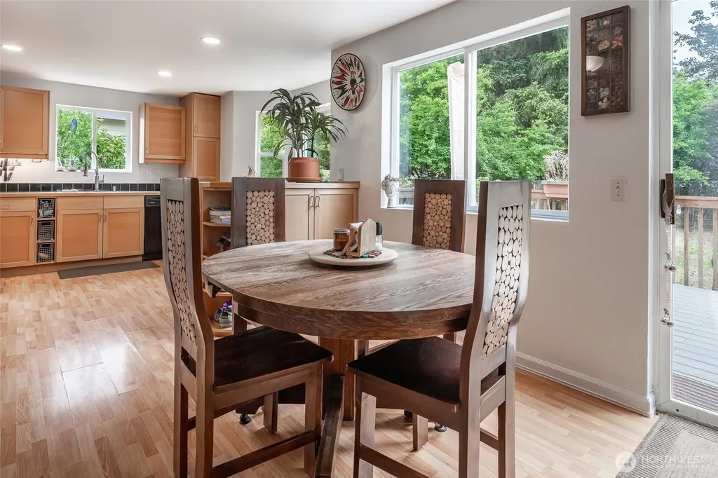 7318 E Raintree Lane Port Orchard WA 98366
