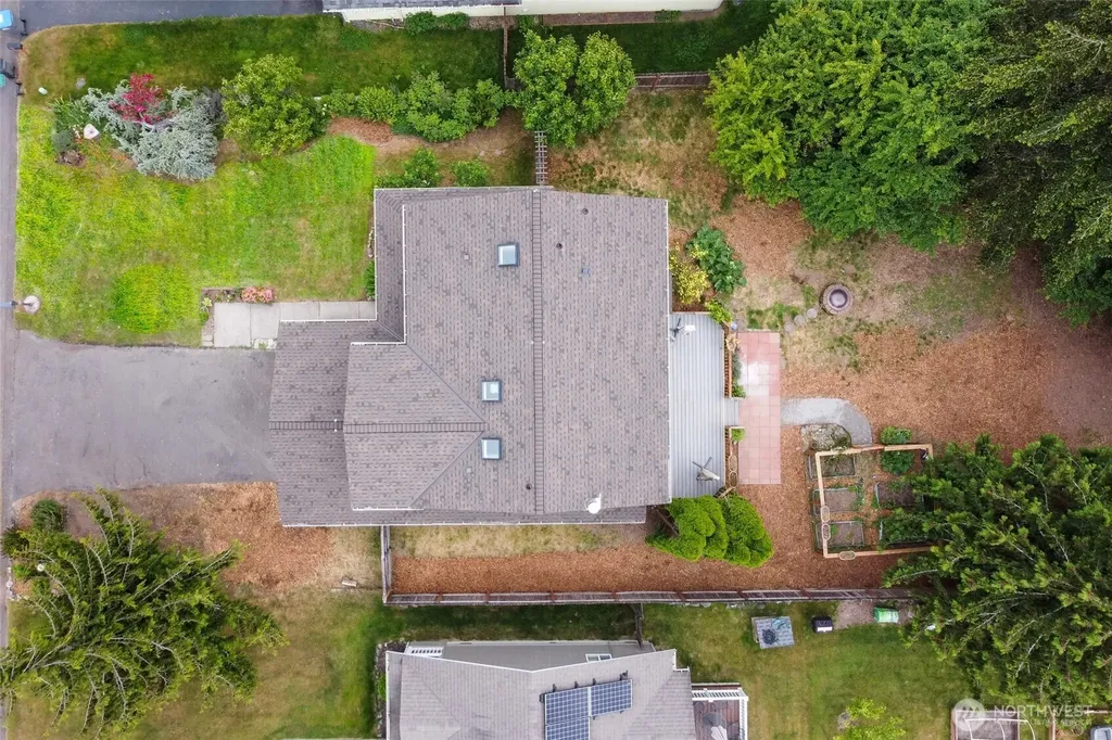 7318 E Raintree Lane Port Orchard WA 98366