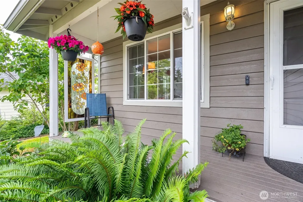 7318 E Raintree Lane Port Orchard WA 98366