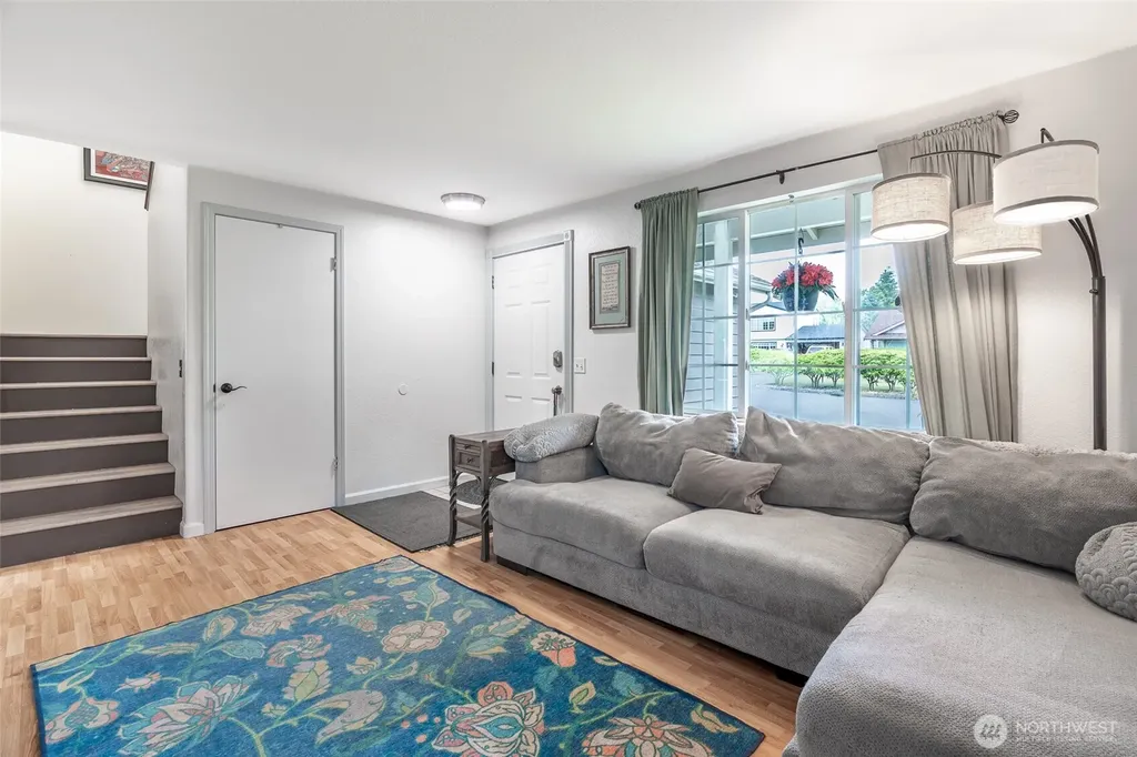 7318 E Raintree Lane Port Orchard WA 98366