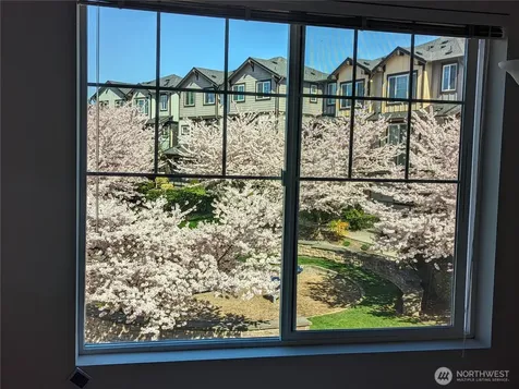 15652 NE 103rd Court Redmond WA 98052