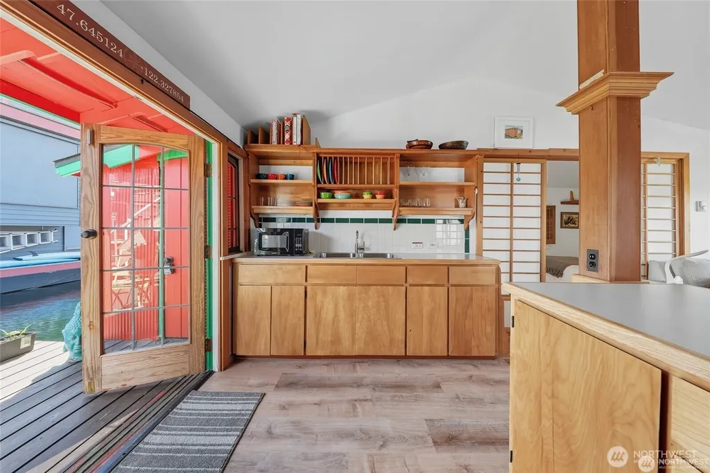 2727 Fairview Avenue E Seattle WA 98102