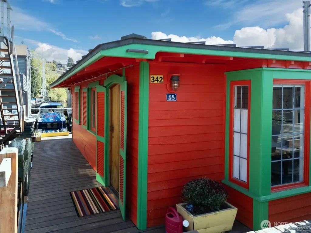 2727 Fairview Avenue E Seattle WA 98102
