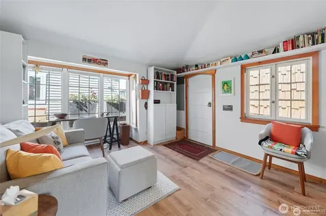 2727 Fairview Avenue E Seattle WA 98102