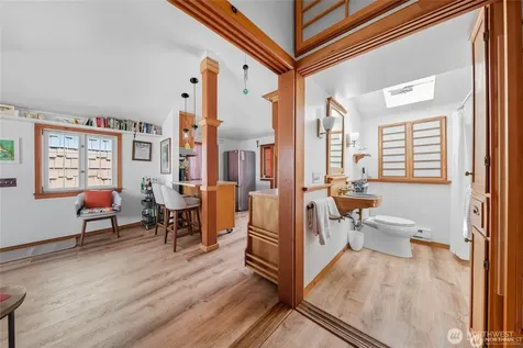 2727 Fairview Avenue E Seattle WA 98102