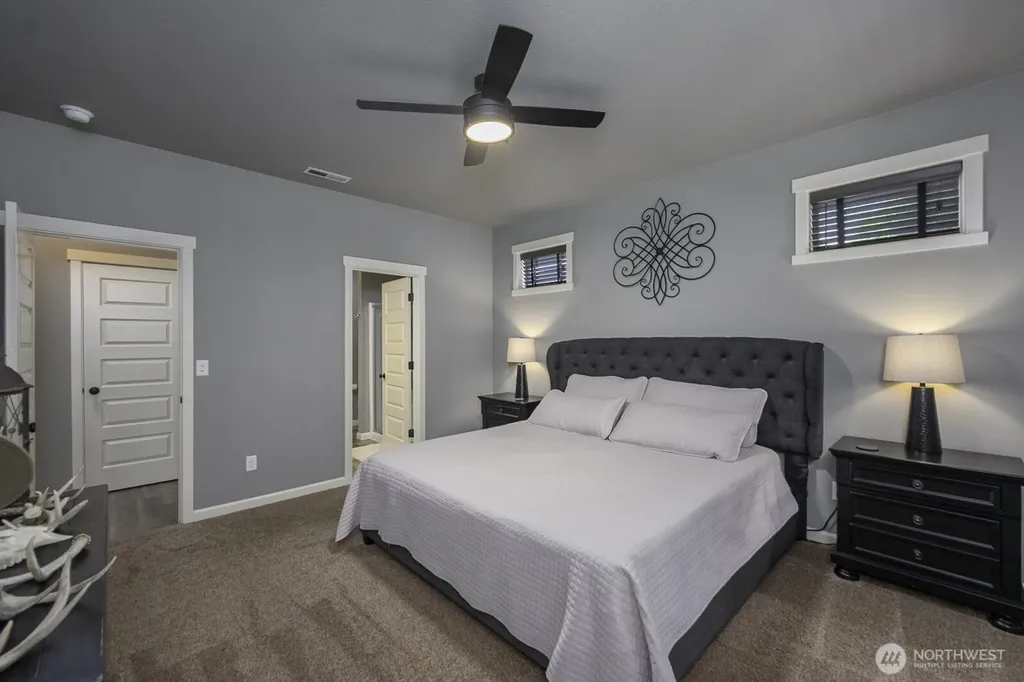 4721 W Wren Moses Lake WA 98837
