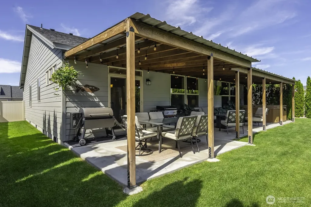 4721 W Wren Moses Lake WA 98837