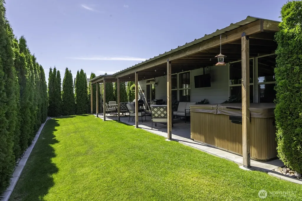 4721 W Wren Moses Lake WA 98837