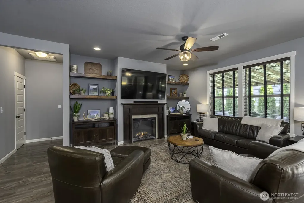 4721 W Wren Moses Lake WA 98837