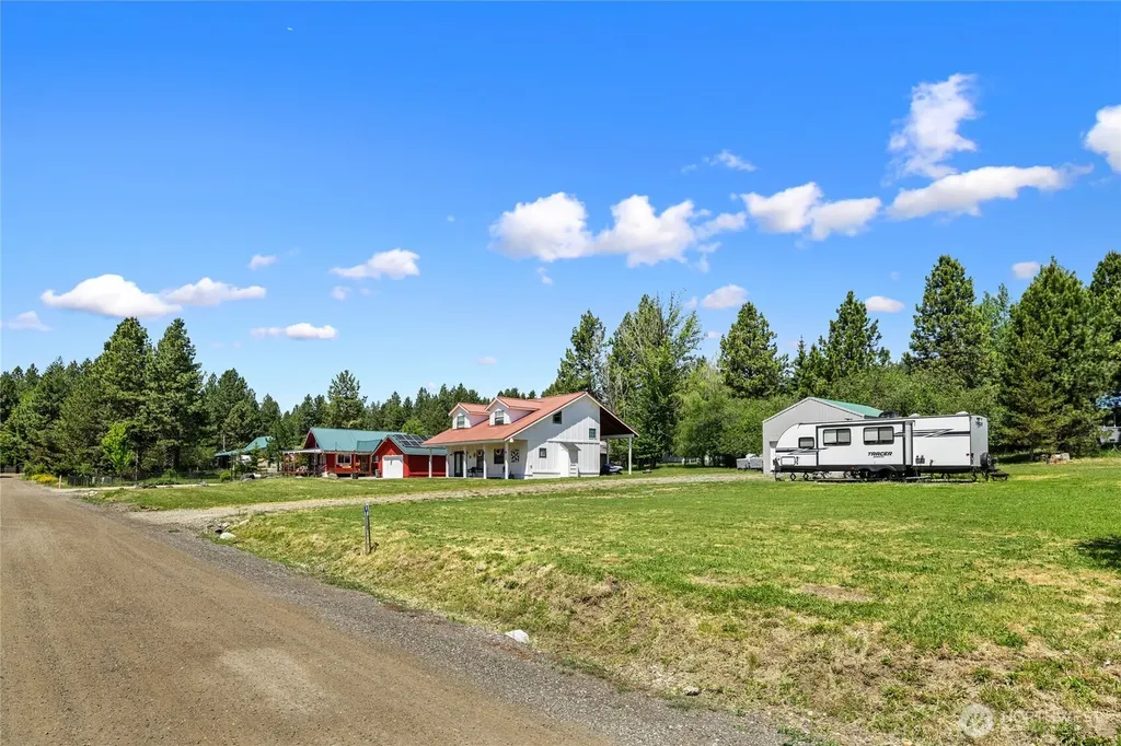 161 Coal Spur Lane Ronald WA 98940