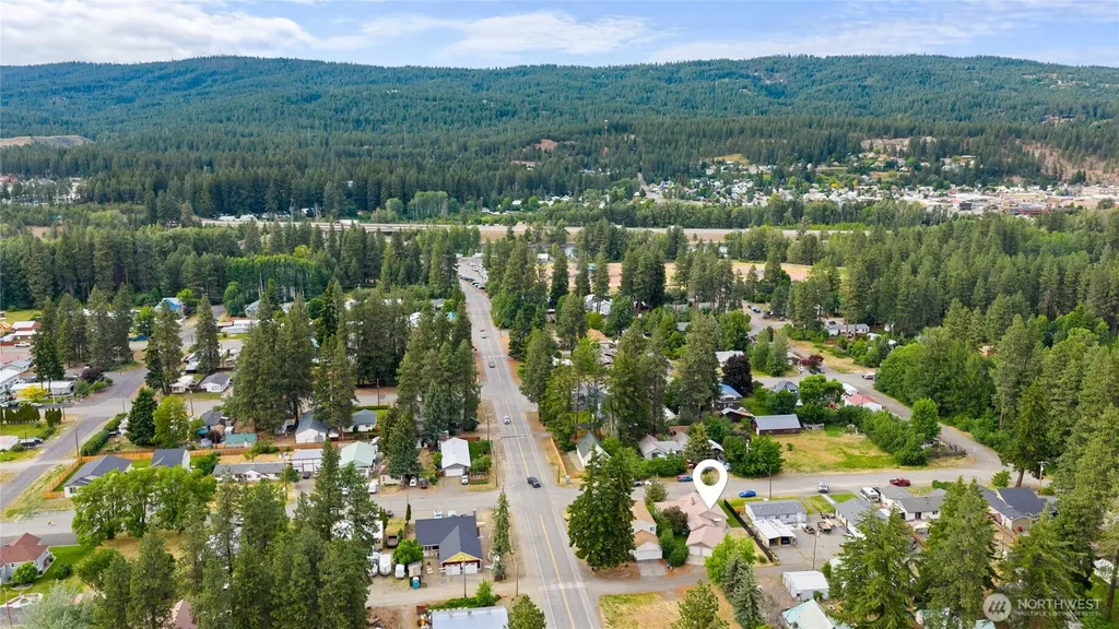 327 Lincoln Street Cle Elum WA 98922