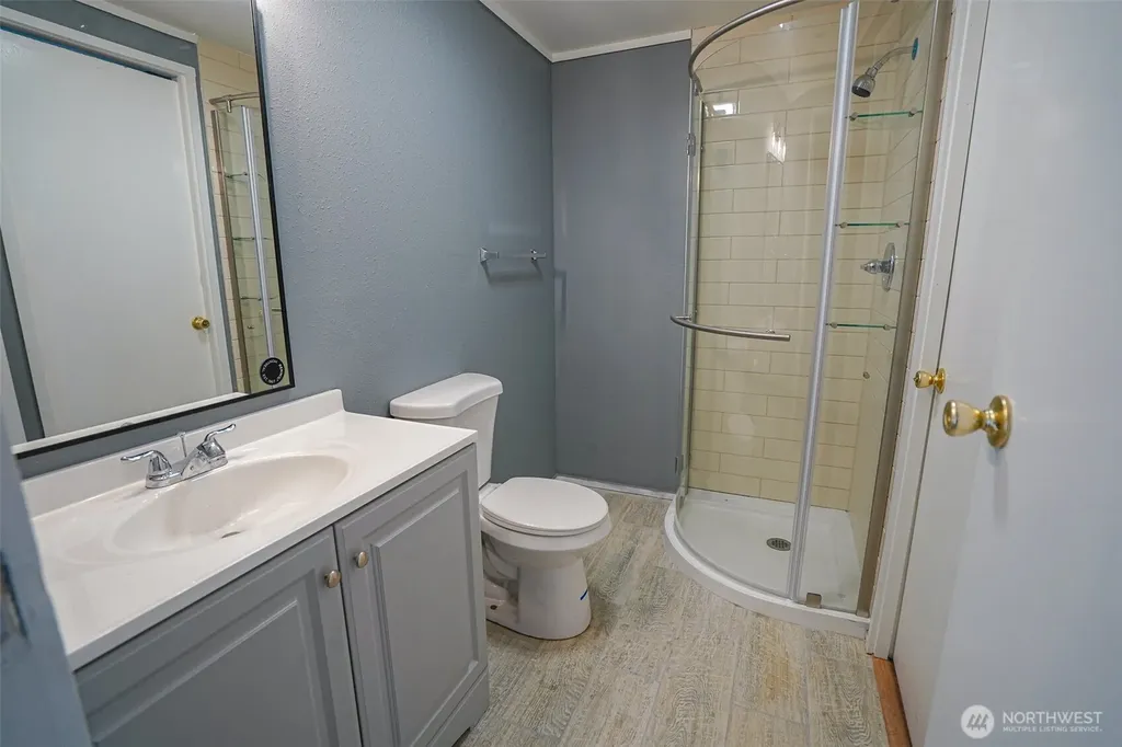 5206 90th Street E Tacoma WA 98446