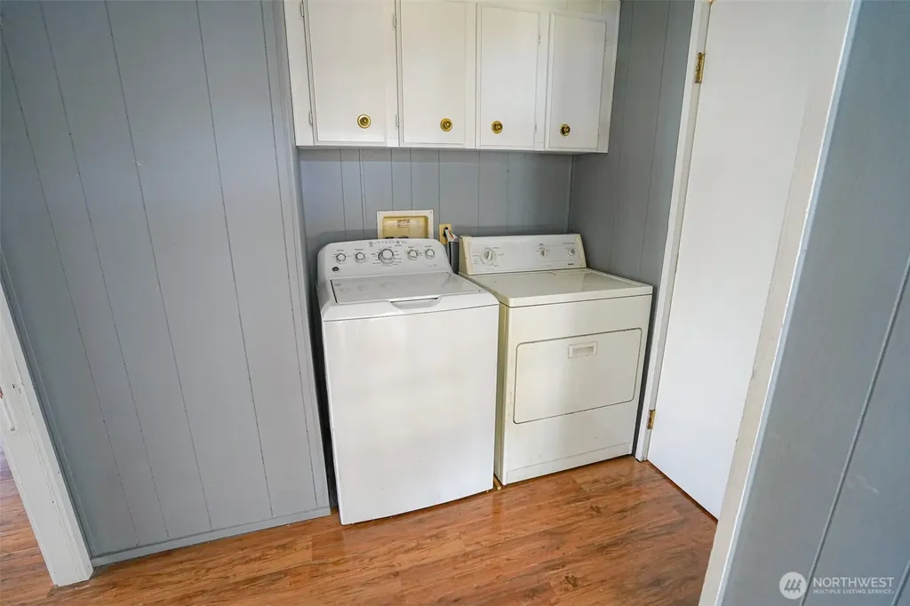 5206 90th Street E Tacoma WA 98446