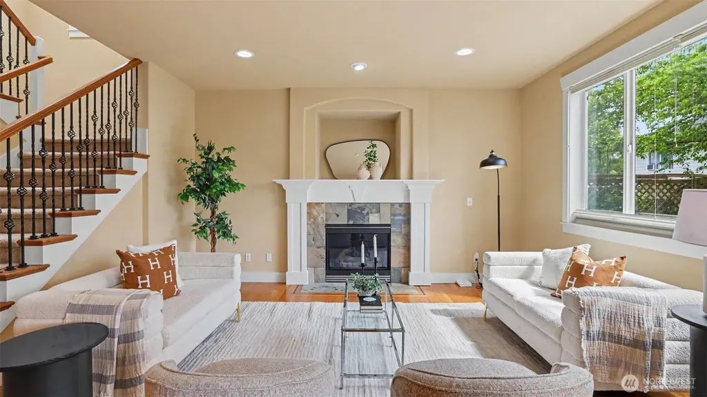 16906 46th Place S Seatac WA 98188