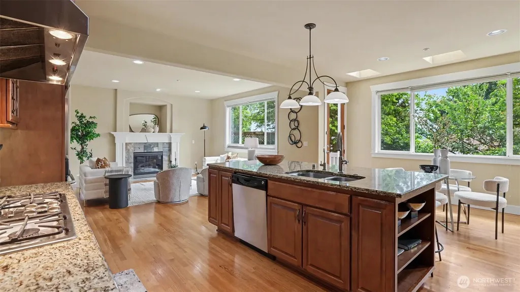 16906 46th Place S Seatac WA 98188