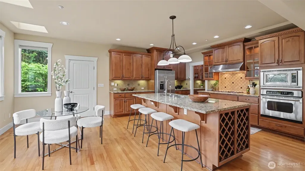 16906 46th Place S Seatac WA 98188