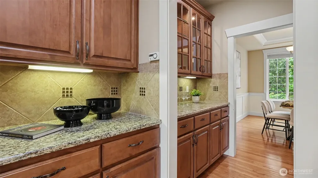 16906 46th Place S Seatac WA 98188