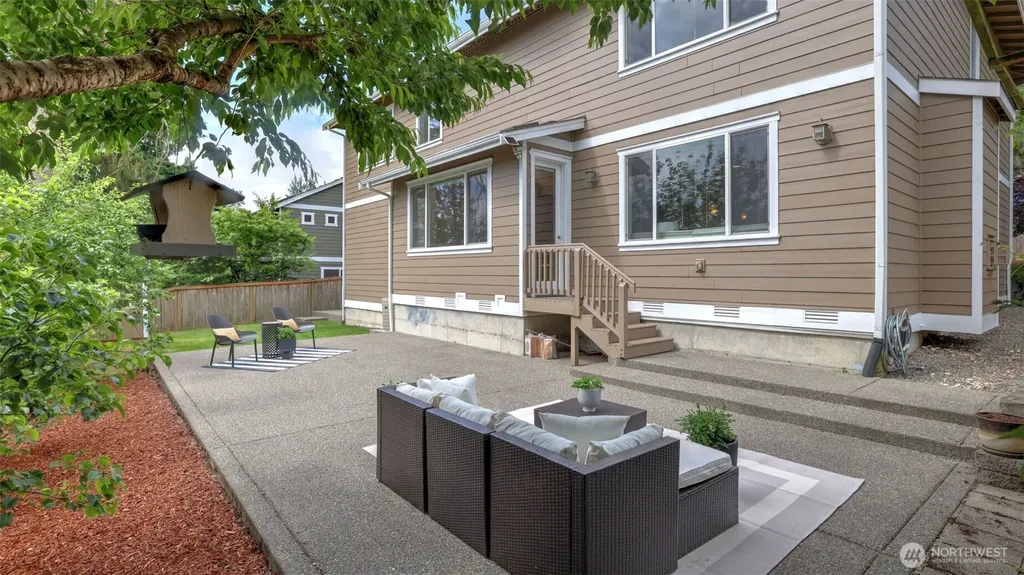 16906 46th Place S Seatac WA 98188