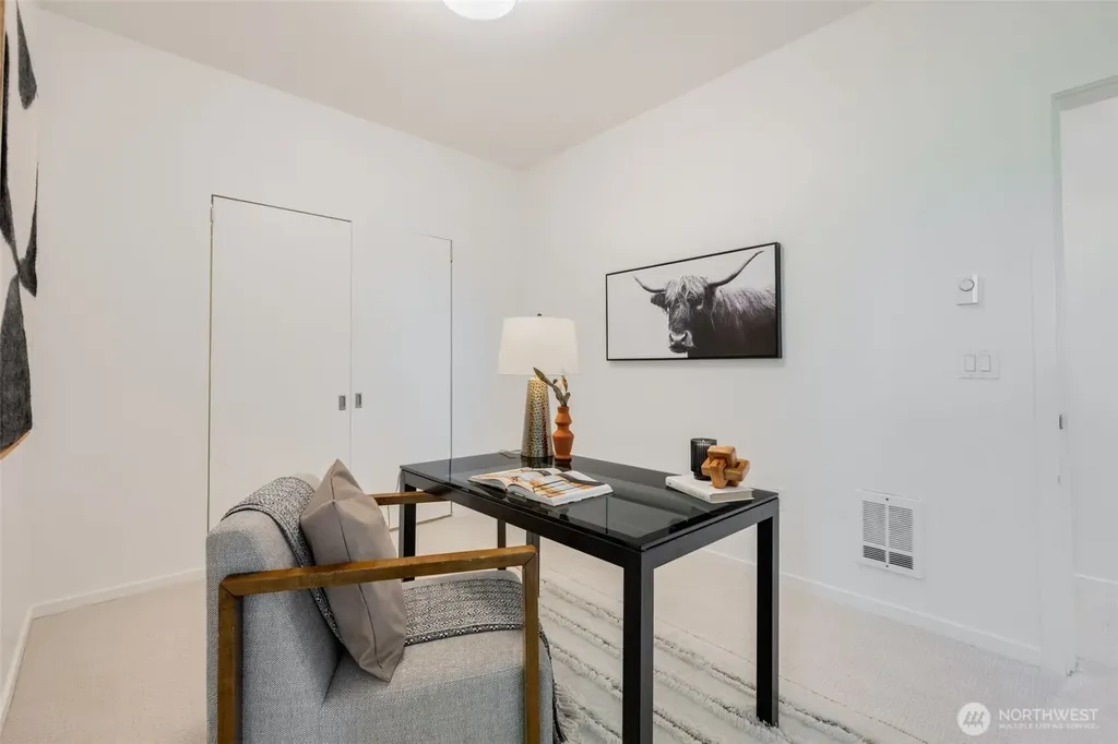 2251 14th Avenue W Seattle WA 98119