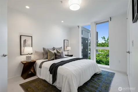 2251 14th Avenue W Seattle WA 98119