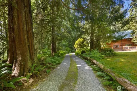 129 N Lake Roesiger Road Snohomish WA 98290