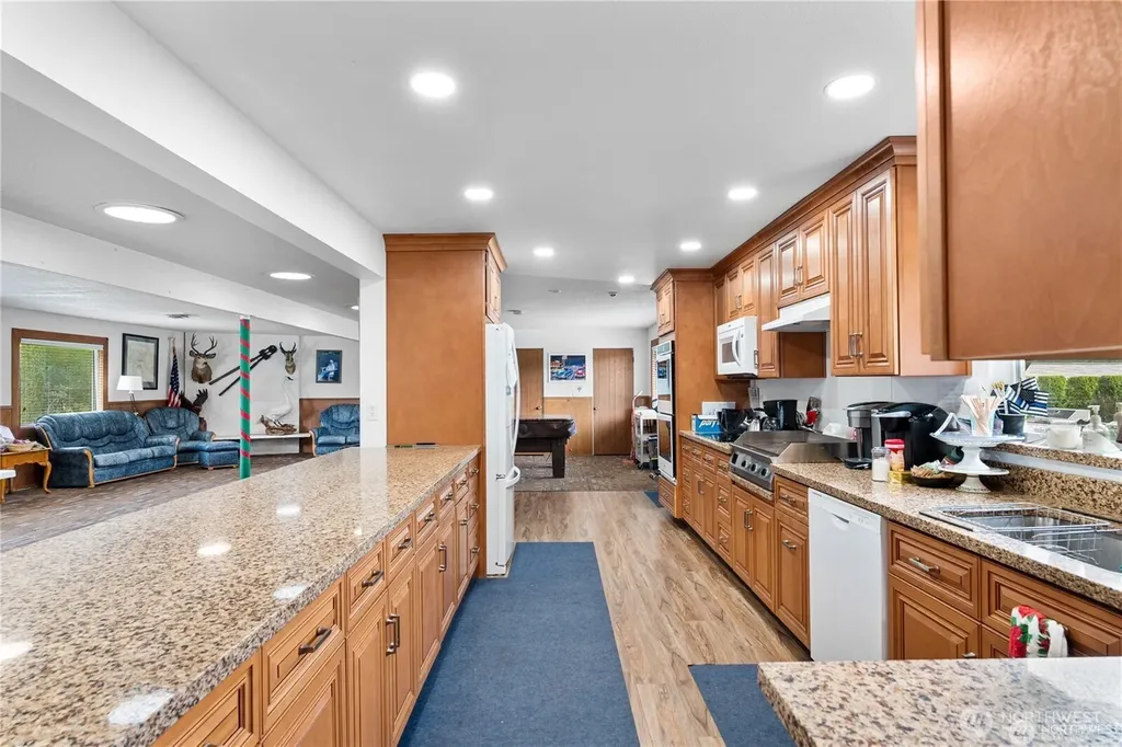 23825 15th Avenue SE Bothell WA 98021