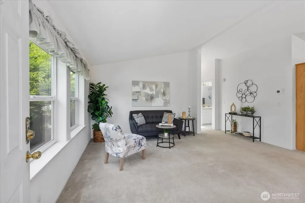 23825 15th Avenue SE Bothell WA 98021