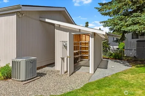 23825 15th Avenue SE Bothell WA 98021