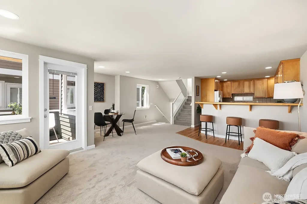 3607 22nd Avenue W Seattle WA 98199