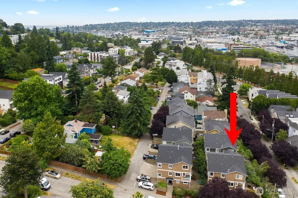 3607 22nd, Unit A Avenue W Seattle WA 98199