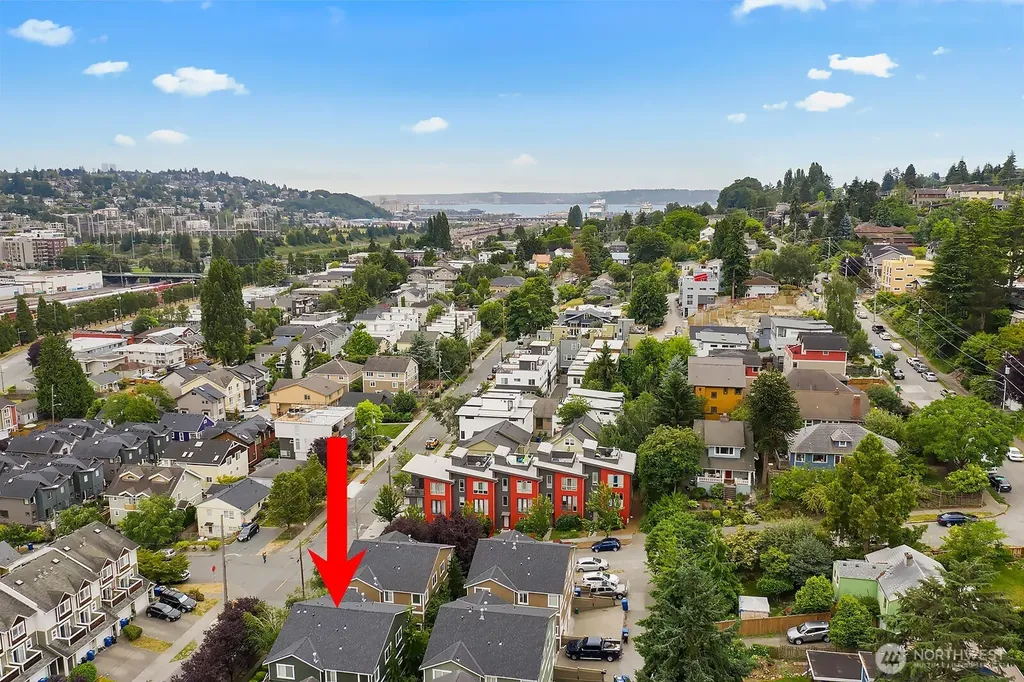 3607 22nd Avenue W Seattle WA 98199