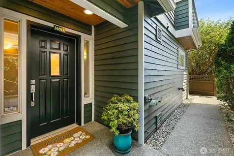 3607 22nd Avenue W Seattle WA 98199
