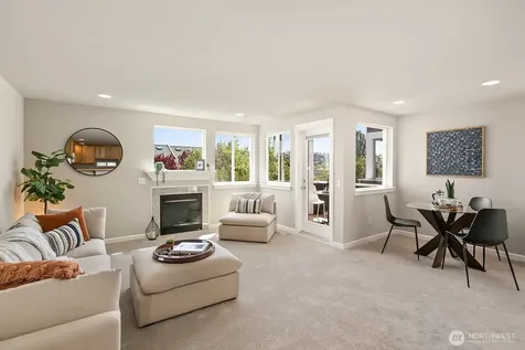 3607 22nd Avenue W Seattle WA 98199