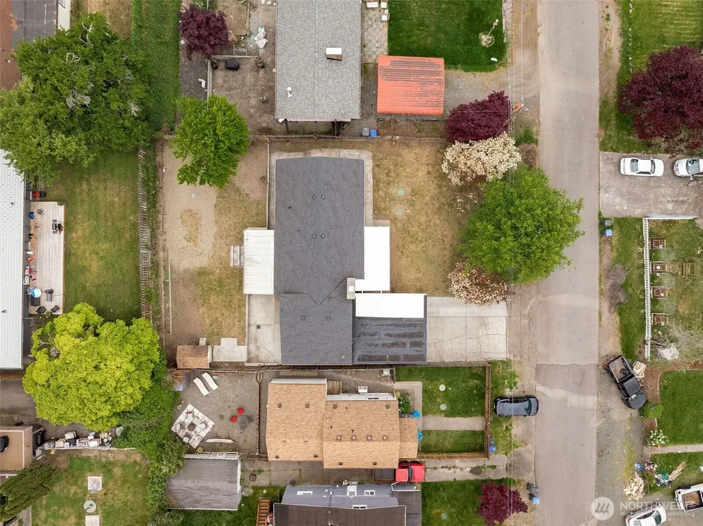 2231 Eastview Avenue NE Bremerton WA 98310