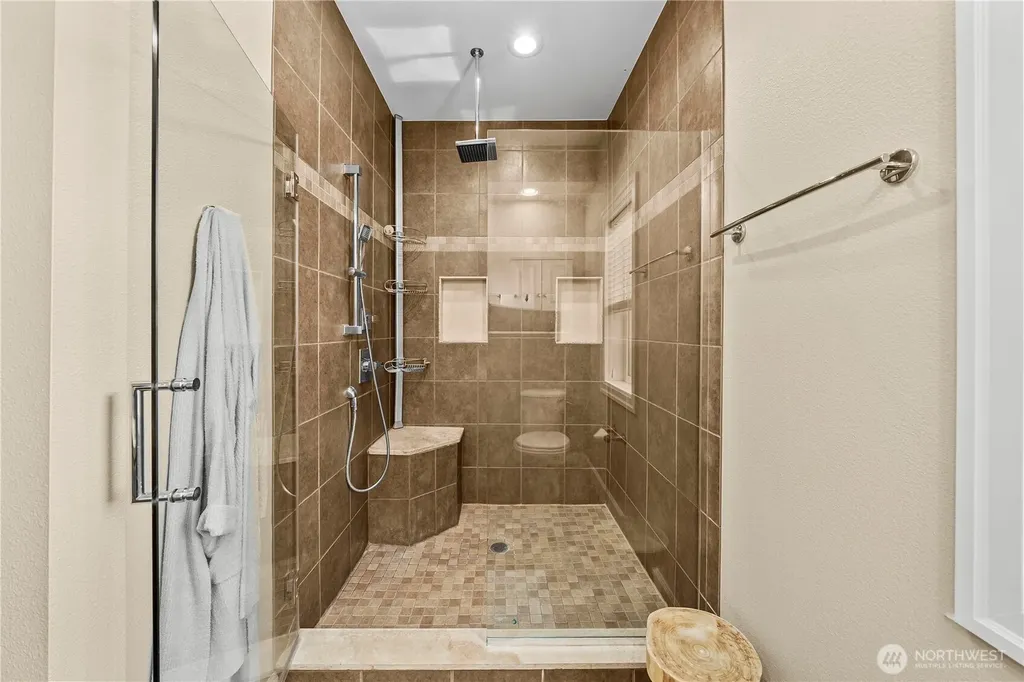 15003 197th Avenue E Orting WA 98360