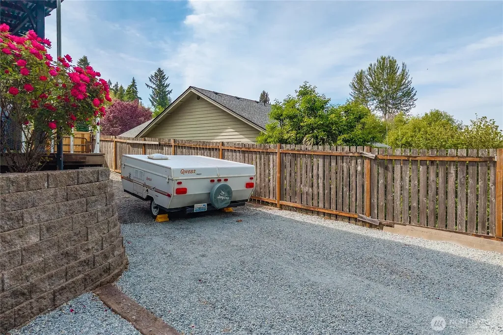 15003 197th Avenue E Orting WA 98360