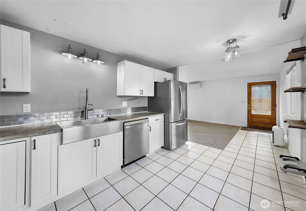 9020 13th St NE Lake Stevens WA 98258