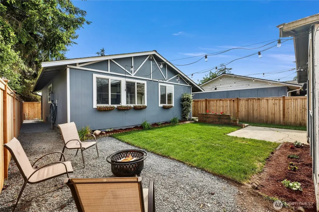 9020 13th St NE Lake Stevens WA 98258