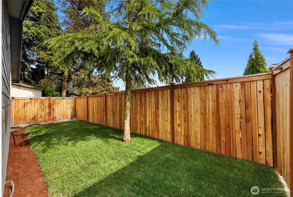 9020 13th St NE Lake Stevens WA 98258