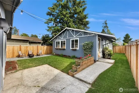 9020 13th St NE Lake Stevens WA 98258