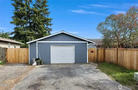 9020 13th St NE Lake Stevens WA 98258