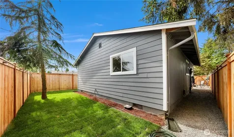 9020 13th St NE Lake Stevens WA 98258