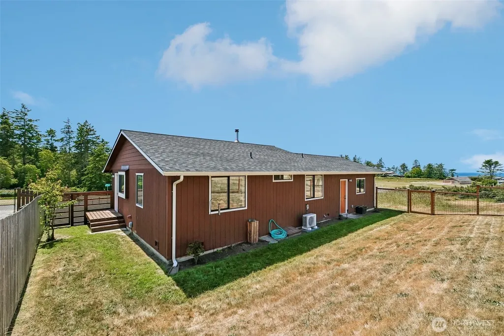 2648 San Juan Street Coupeville WA 98239