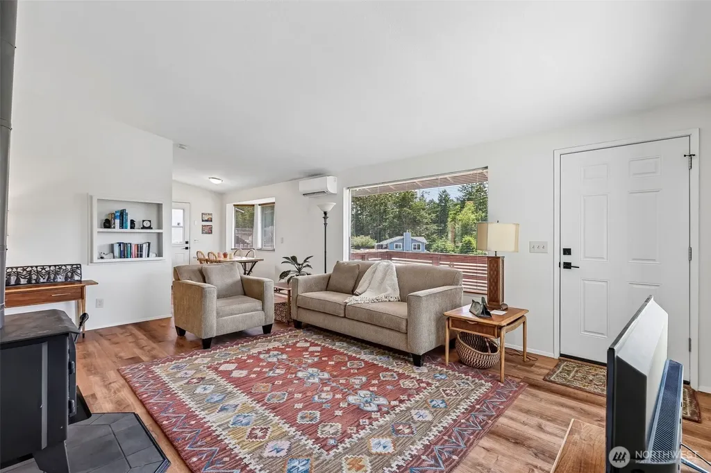 2648 San Juan Street Coupeville WA 98239