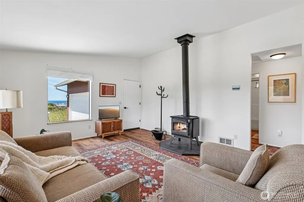 2648 San Juan Street Coupeville WA 98239
