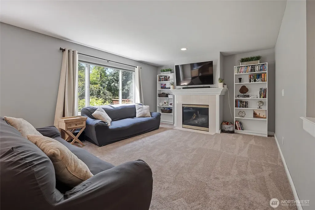 12811 SE 302nd Street Auburn WA 98092
