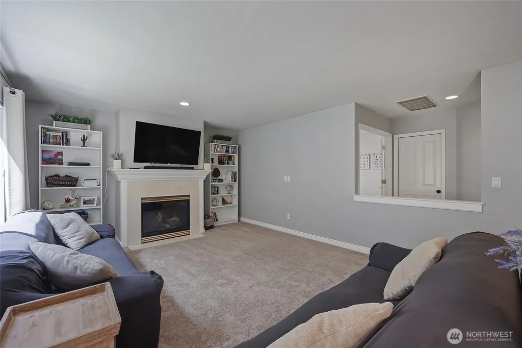 12811 SE 302nd Street Auburn WA 98092